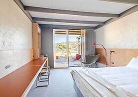 The Black Dolphin Holiday Park