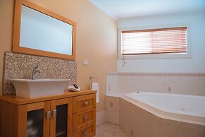 Tween Waters Merimbula