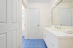 Tween Waters Merimbula