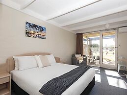 Tween Waters Merimbula