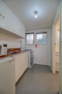 Lakeside Motel - Queenstown