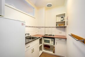 Kasees Apartments & Mountain Lodge