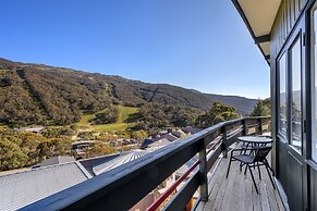 Kasees Apartments & Mountain Lodge