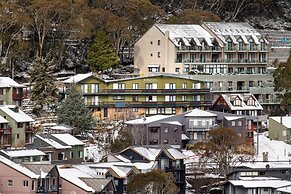 Kasees Apartments & Mountain Lodge