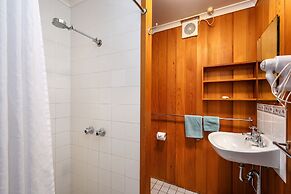 Kasees Apartments & Mountain Lodge