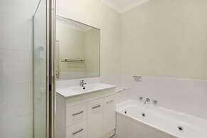 Beaches Apartments Merimbula