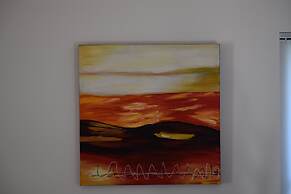 Gladstone Heights Executive Apartments