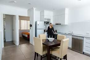 Gladstone Heights Executive Apartments