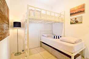 The Island Hotel Bali - Hostel