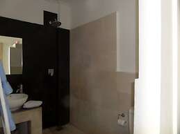 The Island Hotel Bali - Hostel