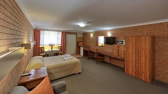 James Street Motor Inn