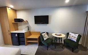 Alpine Lodge Motel