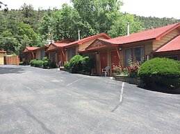 Caboose Motel