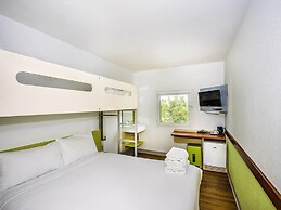 Ibis Budget St Peters