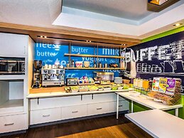 Ibis Budget St Peters