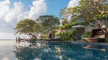 Maya Sanur Resort & Spa