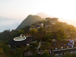 Rupakot Resort