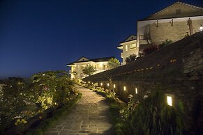 Rupakot Resort