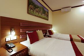 Rupakot Resort