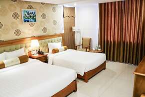 Royal Family Hotel Da Nang