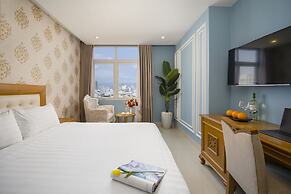 Royal Family Hotel Da Nang