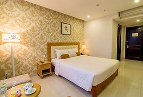 Royal Family Hotel Da Nang