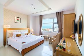Royal Family Hotel Da Nang