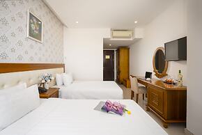 Royal Family Hotel Da Nang
