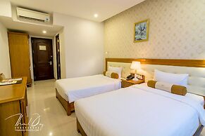 Royal Family Hotel Da Nang