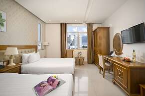 Royal Family Hotel Da Nang