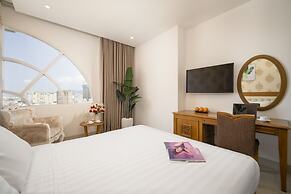 Royal Family Hotel Da Nang