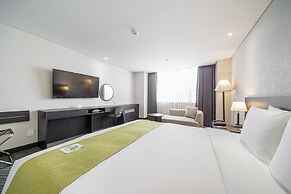 Hotel President