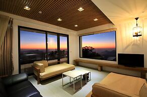 Alishan B&B Yunmingi Aliscenery