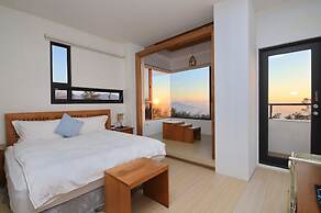 Alishan B&B Yunmingi Aliscenery