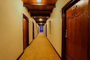 Da Yatra Courtyard Hotel & Resort