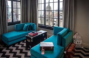 Hotel Gotham