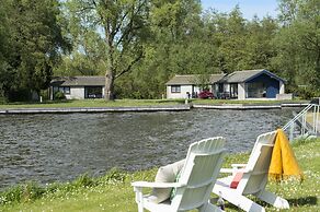 Loosdrecht Rien van den Broeke Village