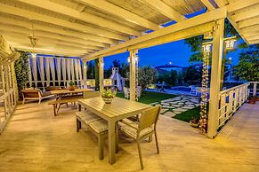 Ev Bharat Butique Hotel Alacati