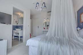 Erendira Hotel - Special Class