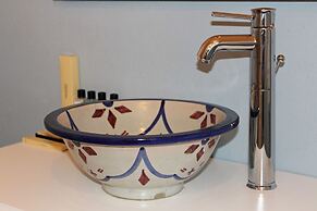 Erendira Hotel - Special Class