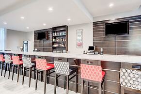 Holiday Inn Hotel & Suites Lafayette North by IHG