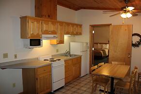 Superior Ridge Resort Motel