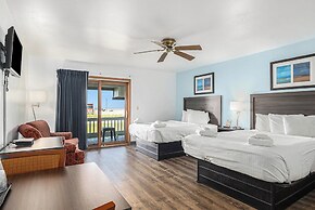 Snyder's Shoreline Inn