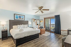 Snyder's Shoreline Inn