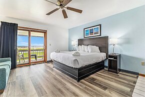 Snyder's Shoreline Inn