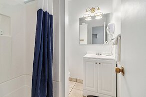 Snyder's Shoreline Inn