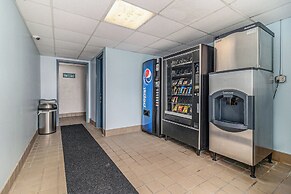 Snyder's Shoreline Inn