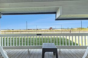 Snyder's Shoreline Inn