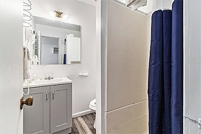 Snyder's Shoreline Inn