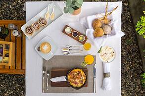 AcquaSanta Lofts Hotel